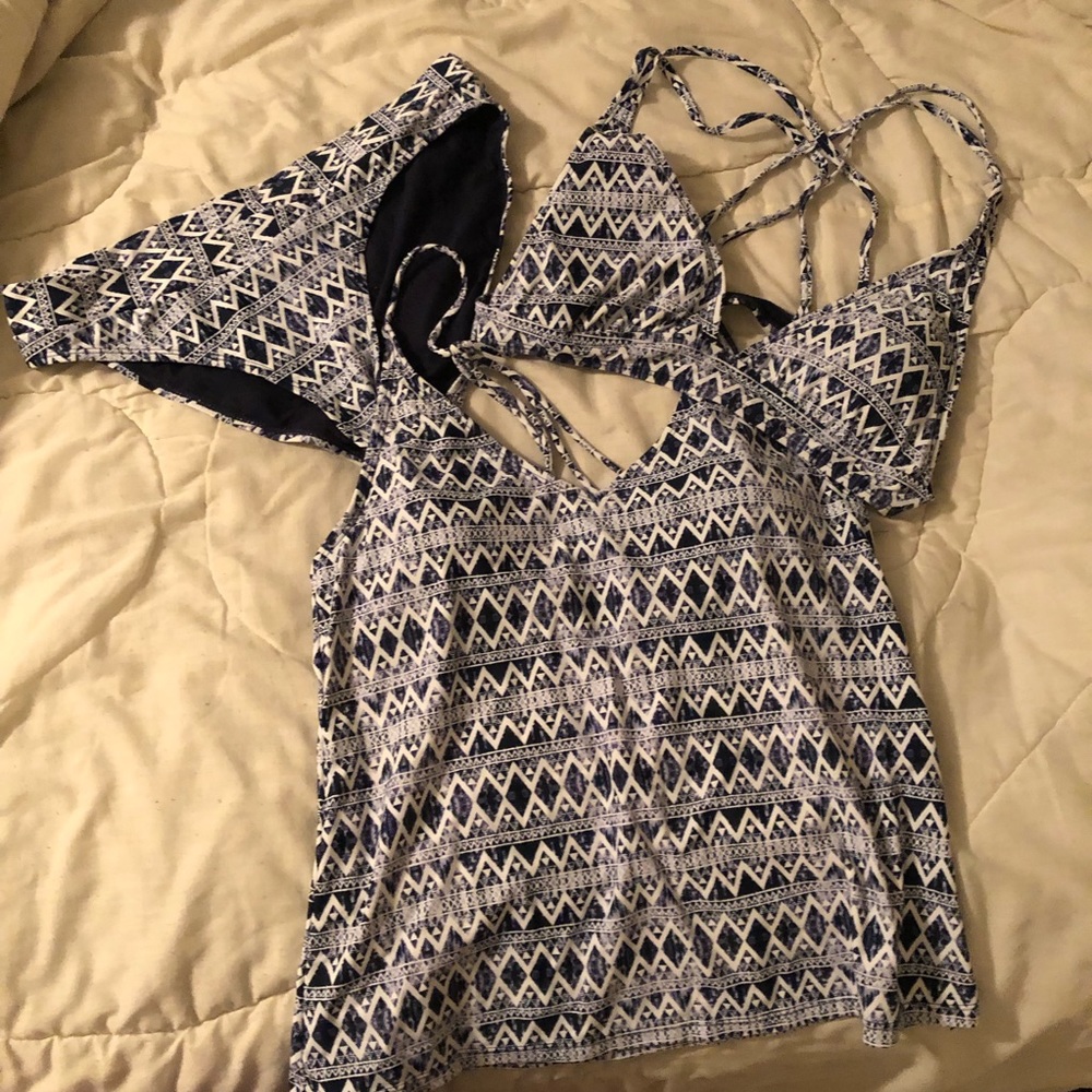 Bikini 3 piece Swimsuit. large, blue snd white, NWOT